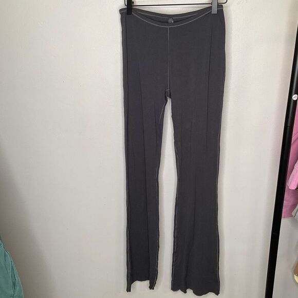 Skims Washed Jersey Flared Leggings - Picture 2 of 6